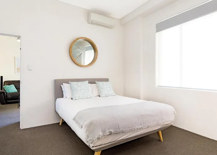 Darlinghurst Fully Self Contained Modern 1 Bed Apartment